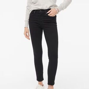 J.Crew 8inch Mid-Rise Skinny Signature Stretch Jeans